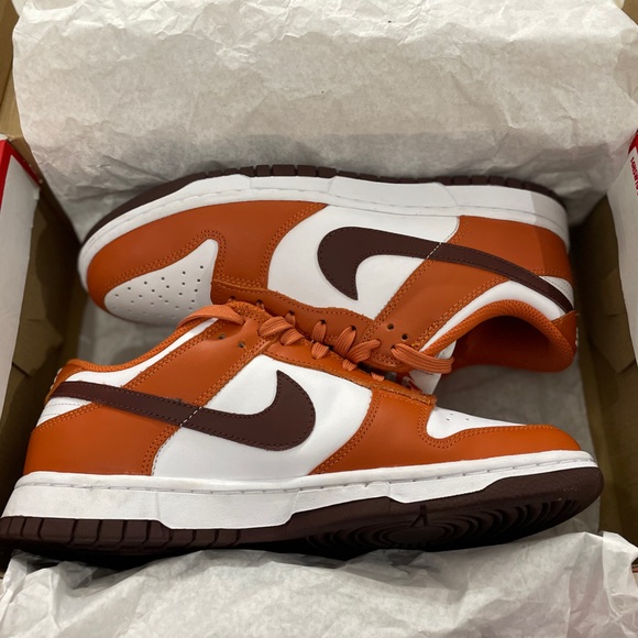 Nike dunk low, worn once with crease protectors, like new, with original box. - Picture 1 of 6